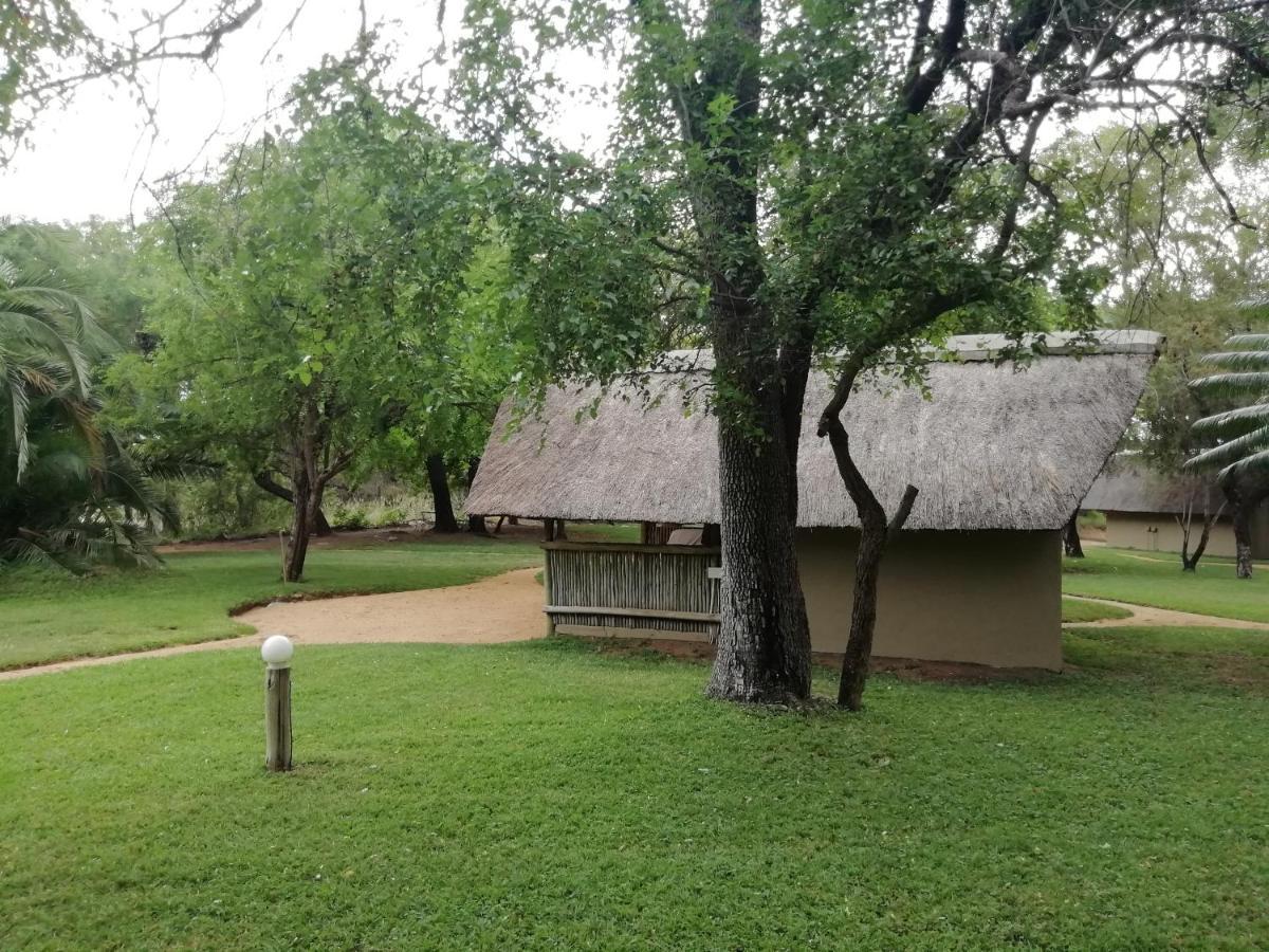 Shumba Safari Bush Camp Villa โฮดสปรูท ภายนอก รูปภาพ