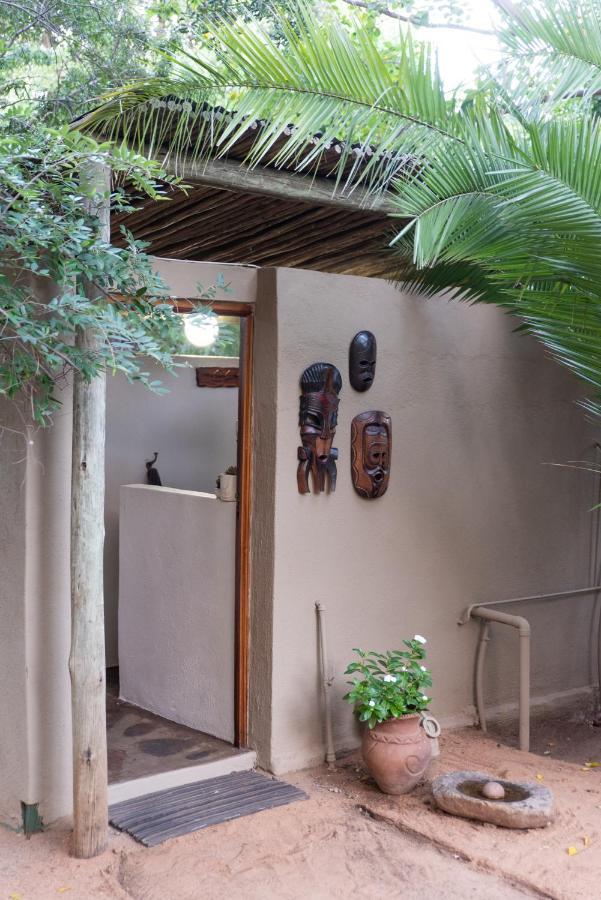 Shumba Safari Bush Camp Villa โฮดสปรูท ภายนอก รูปภาพ