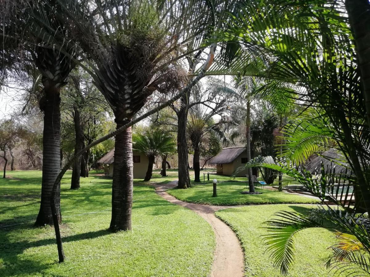 Shumba Safari Bush Camp Villa โฮดสปรูท ภายนอก รูปภาพ