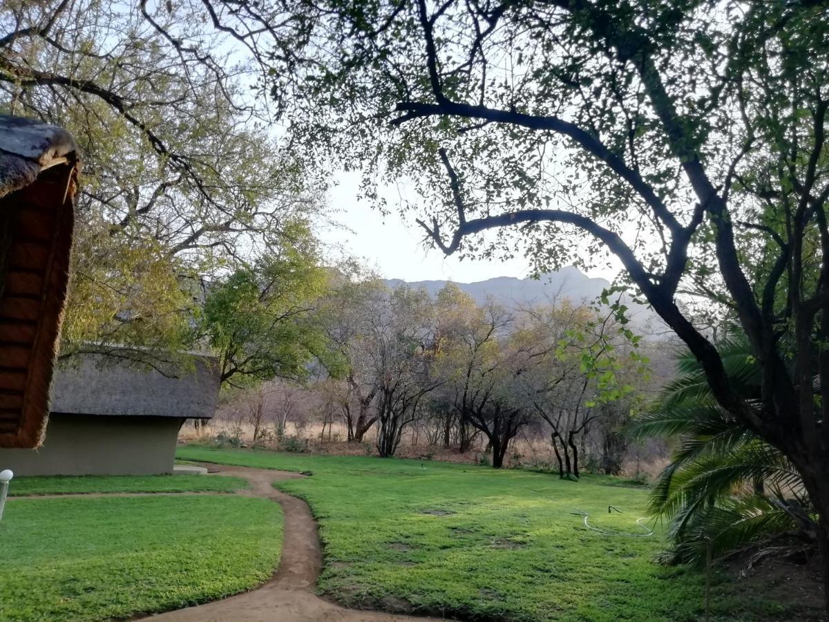 Shumba Safari Bush Camp Villa โฮดสปรูท ภายนอก รูปภาพ
