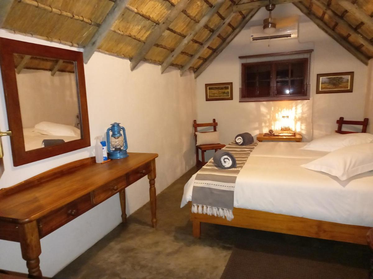 Shumba Safari Bush Camp Villa โฮดสปรูท ภายนอก รูปภาพ